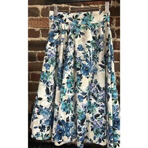 Pinup Couture Floral Circle Skirt XS NWT Rare PUG